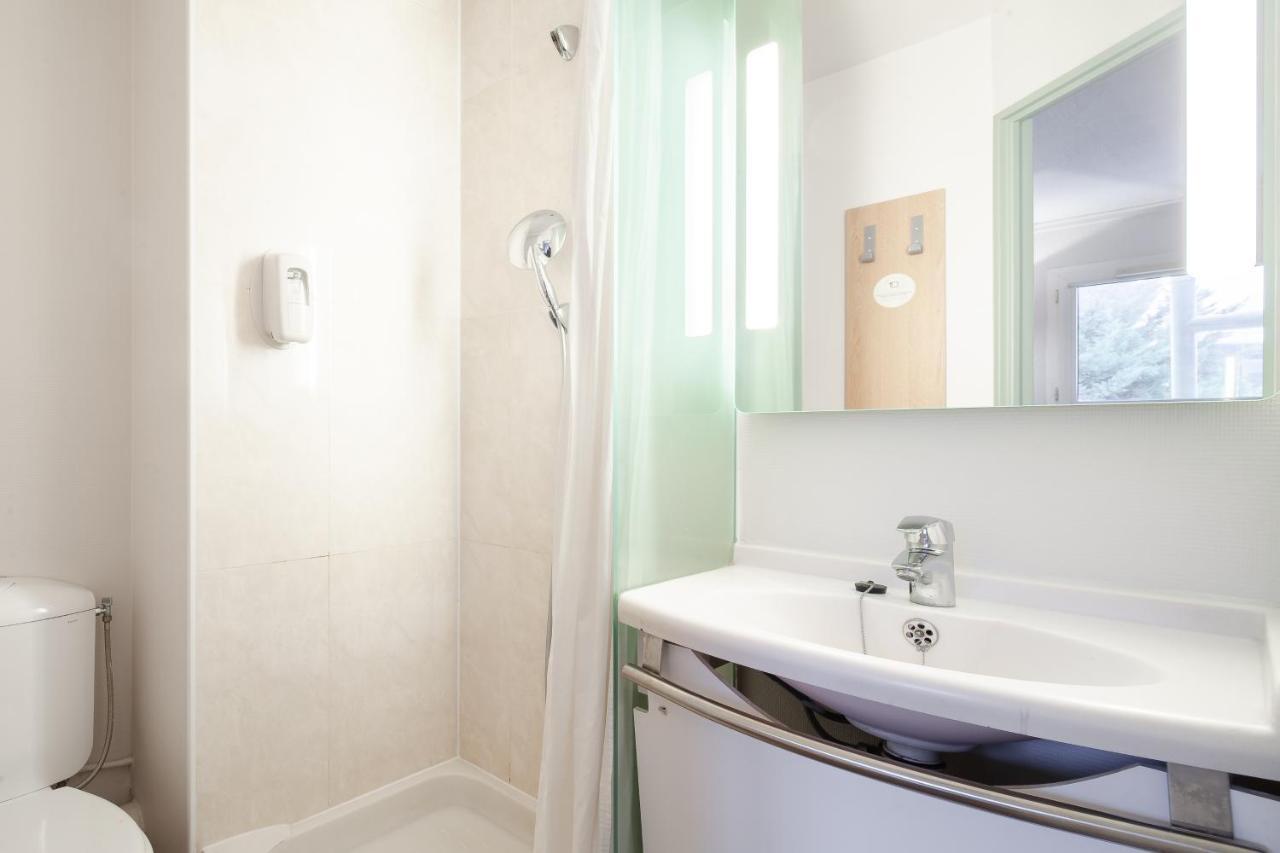 B&B Hôtel Montlhery Linas Exterior foto